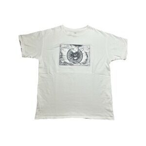 READYMADE AKIRA ART OF WALL T Shirt Size Medium White Double Sided‎